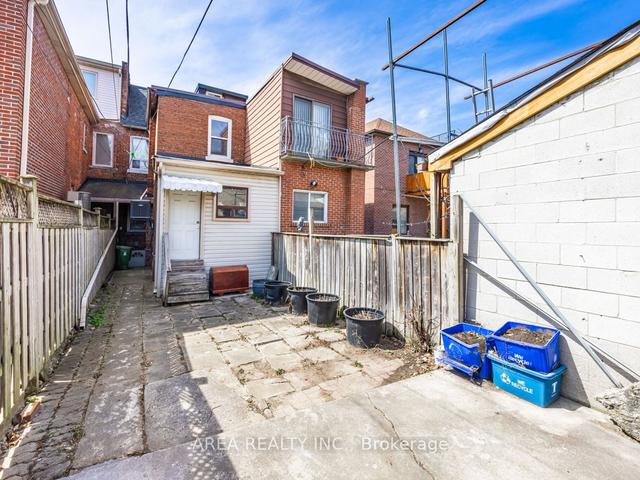 231 Beatrice St, House attached with 4 bedrooms, 2 bathrooms and 1 parking in Toronto ON | Image 9