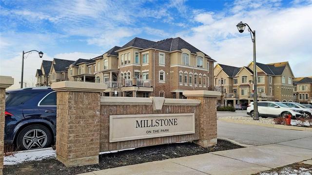 86 - 2441 Greenwich Dr, Townhouse with 2 bedrooms, 2 bathrooms and 1 parking in Oakville ON | Card Image