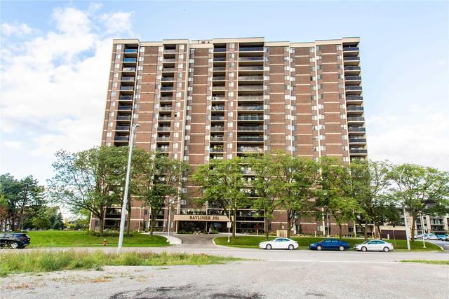 1504 - 301 Frances Ave, Condo with 3 bedrooms, 2 bathrooms and 1 parking in Hamilton ON | Image 1