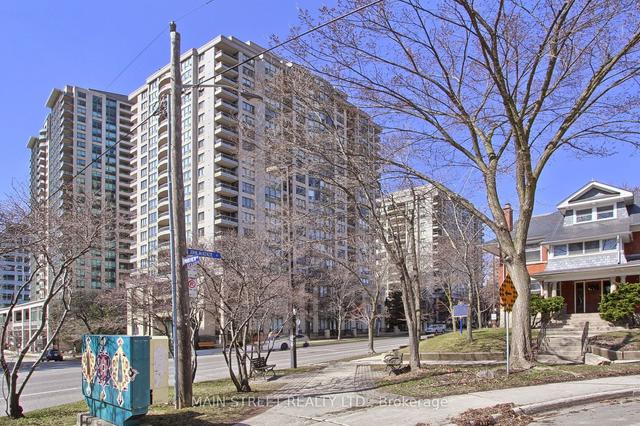 1803 - 256 Doris Ave, Condo with 2 bedrooms, 2 bathrooms and 1 parking in Toronto ON | Image 12