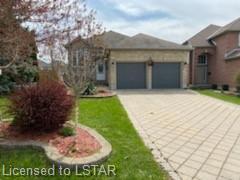 1563 Birchwood Drive, House detached with 5 bedrooms, 3 bathrooms and 6 parking in London ON | Image 2