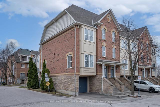 4 - 1 Caleb Way, Townhouse with 2 bedrooms, 2 bathrooms and 2 parking in Markham ON | Image 1