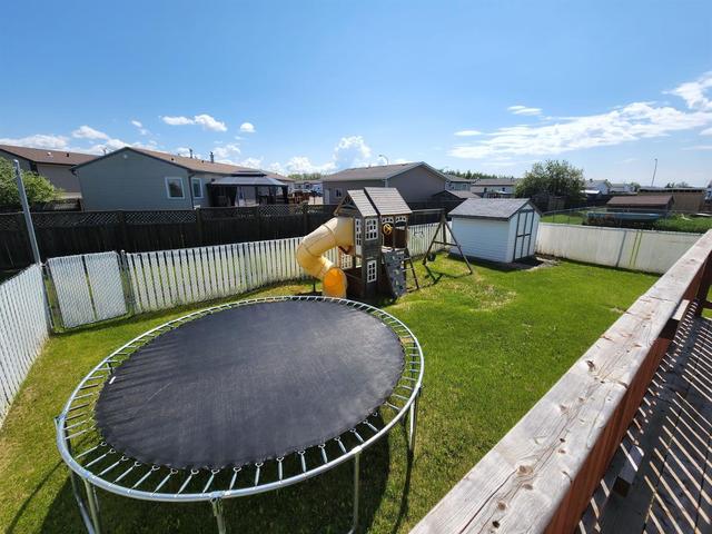10309 96 Street, House detached with 4 bedrooms, 2 bathrooms and 7 parking in Grande Prairie County No. 1 AB | Image 19
