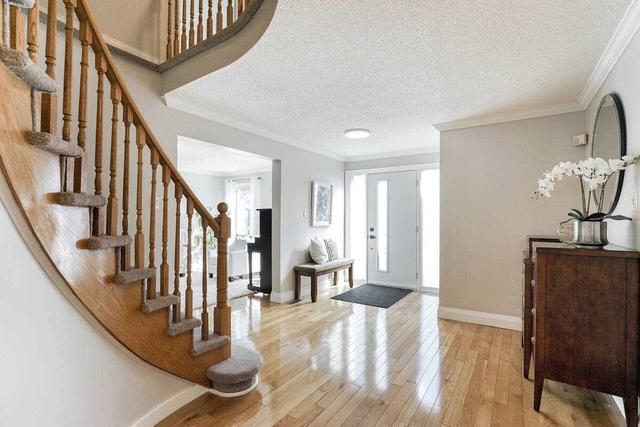 16 Nottingham Cres, House detached with 4 bedrooms, 4 bathrooms and 4 parking in Brampton ON | Image 23