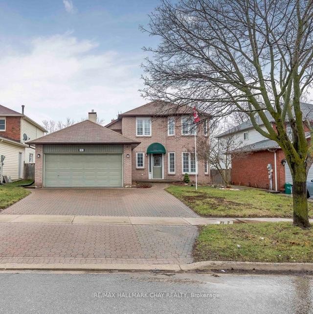 81 Browning Tr, House detached with 3 bedrooms, 4 bathrooms and 5 parking in Barrie ON | Image 1