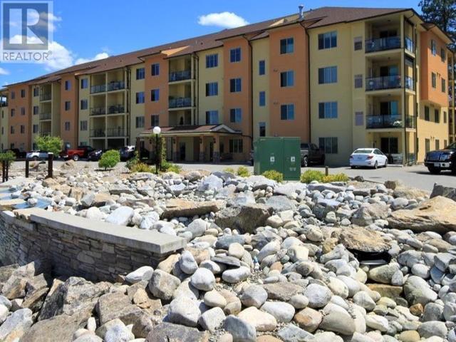 408c - 921 Spillway Road, Condo with 2 bedrooms, 2 bathrooms and 1 parking in Oliver BC | Image 1