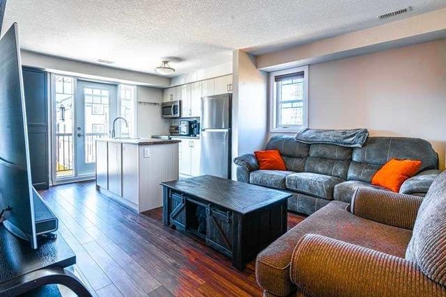 25b - 1989 Ottawa St S, Townhouse with 2 bedrooms, 2 bathrooms and 1 parking in Kitchener ON | Image 3