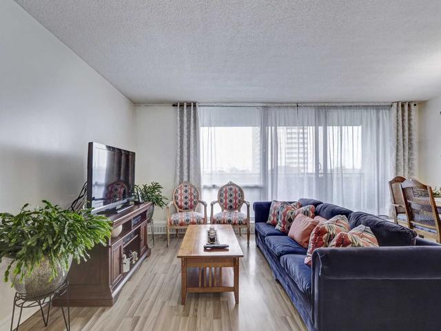 611 - 1338 York Mills Rd, Condo with 3 bedrooms, 2 bathrooms and 1 parking in Toronto ON | Image 6