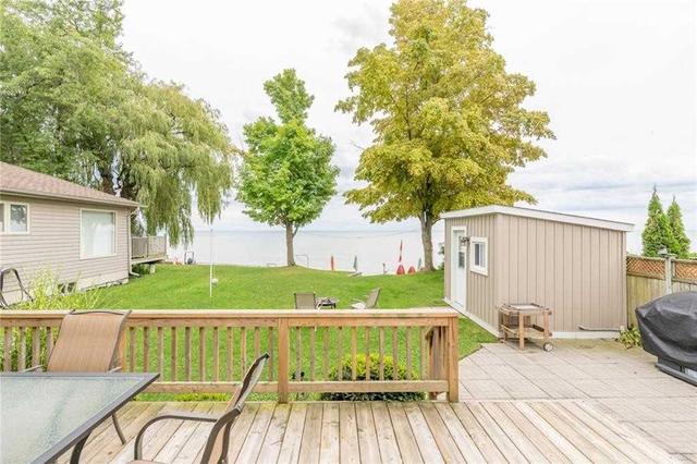 2586 Lakeshore Rd, House detached with 2 bedrooms, 1 bathrooms and 4 parking in Haldimand County ON | Image 14