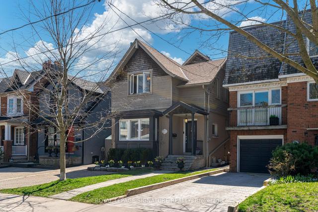 237 Bowood Ave, House detached with 4 bedrooms, 4 bathrooms and 1 parking in Toronto ON | Image 12