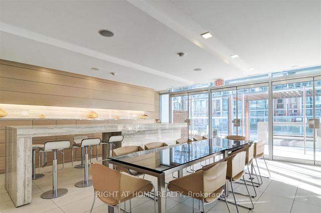 th122 - 39 Queens Quay E, Townhouse with 2 bedrooms, 3 bathrooms and 1 parking in Toronto ON | Image 21