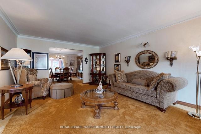 79 Rockview Gdns, House detached with 4 bedrooms, 4 bathrooms and 8 parking in Vaughan ON | Image 35