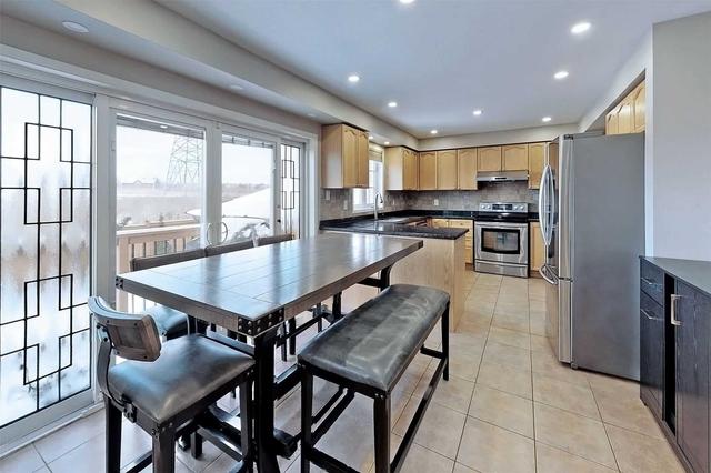 48 Grainger Cres, House detached with 4 bedrooms, 3 bathrooms and 6 parking in Ajax ON | Image 3