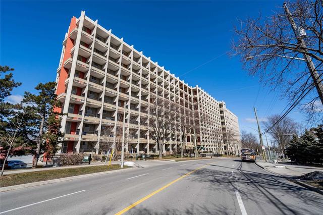 512 - 350 Quigley Rd, Condo with 3 bedrooms, 1 bathrooms and 1 parking in Hamilton ON | Image 1