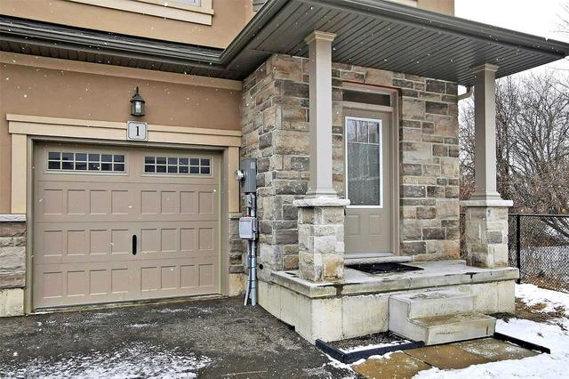 1 - 98 Shoreview Pl, House attached with 3 bedrooms, 3 bathrooms and 3 parking in Hamilton ON | Image 23