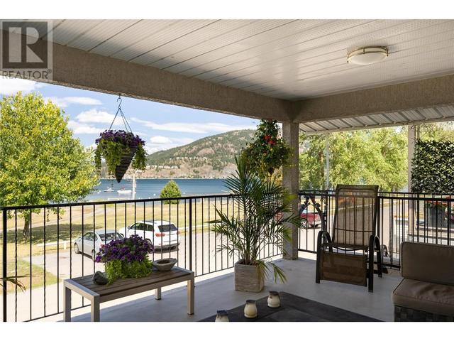2 Lakeshore Drive, House detached with 3 bedrooms, 3 bathrooms and 2 parking in Vernon BC | Image 4