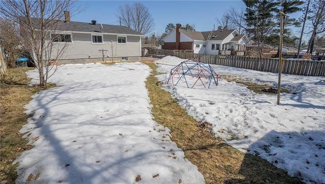 67 Selkirk Street, House detached with 4 bedrooms, 2 bathrooms and 4 parking in Petawawa ON | Image 7