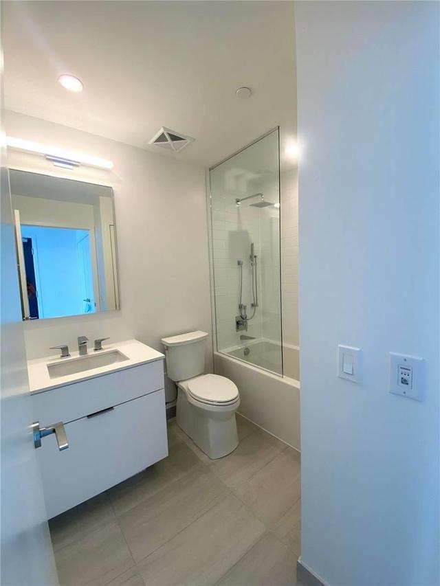 uph06 - 20 Lombard St, Condo with 2 bedrooms, 2 bathrooms and 2 parking in Toronto ON | Image 12