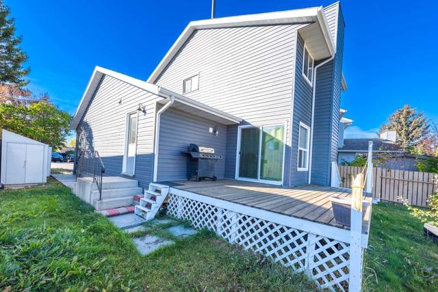 27 Falwood Place Ne, House detached with 3 bedrooms, 2 bathrooms and 2 parking in Calgary AB | Image 6