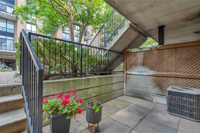 th37 - 208 Niagara St, Townhouse with 1 bedrooms, 1 bathrooms and 1 parking in Toronto ON | Image 15