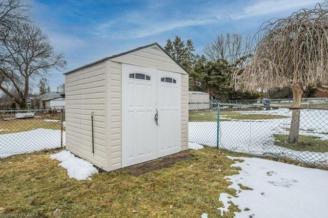 243 Camden Road, House detached with 3 bedrooms, 1 bathrooms and 2 parking in Greater Napanee ON | Image 34