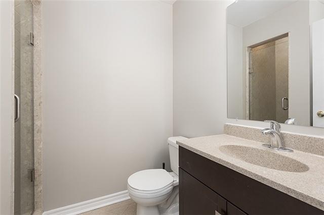 80B Coxwell Ave, Townhouse with 2 bedrooms, 2 bathrooms and 1 parking in Toronto ON | Image 11