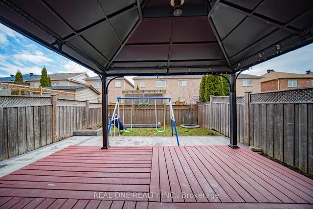 23 Rizal Ave, House attached with 3 bedrooms, 3 bathrooms and 3 parking in Markham ON | Image 30