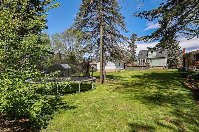 625 Penner Street, House detached with 3 bedrooms, 2 bathrooms and 6 parking in Niagara on the Lake ON | Image 44