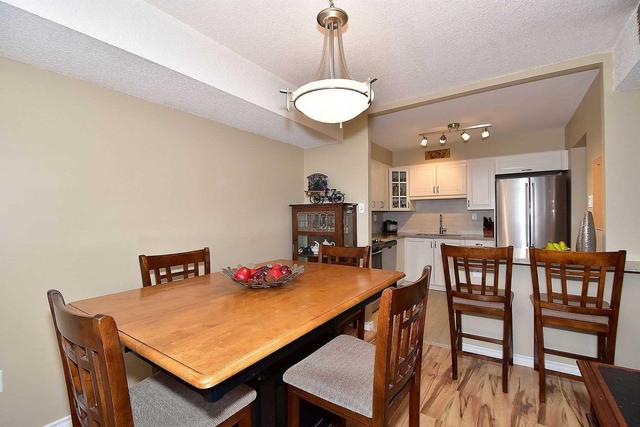 1003 - 40 William Roe Blvd, Condo with 2 bedrooms, 2 bathrooms and 1 parking in Newmarket ON | Image 7