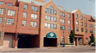 306 - 221 Robinson St, Condo with 2 bedrooms, 2 bathrooms and 1 parking in Oakville ON | Image 1