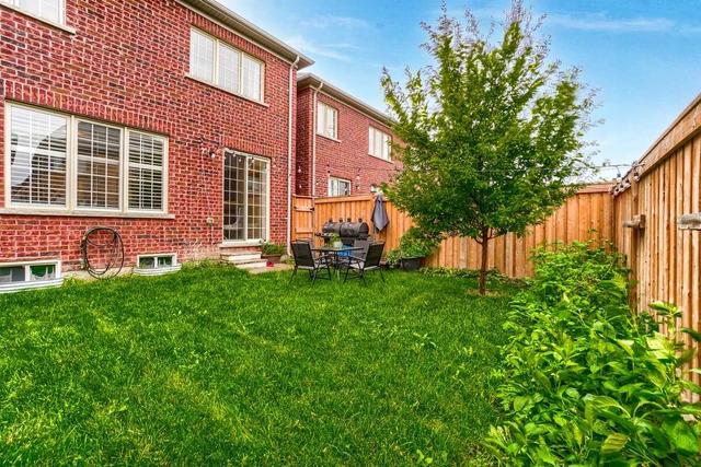6 Zamek St, House attached with 3 bedrooms, 3 bathrooms and 2 parking in Brampton ON | Image 35