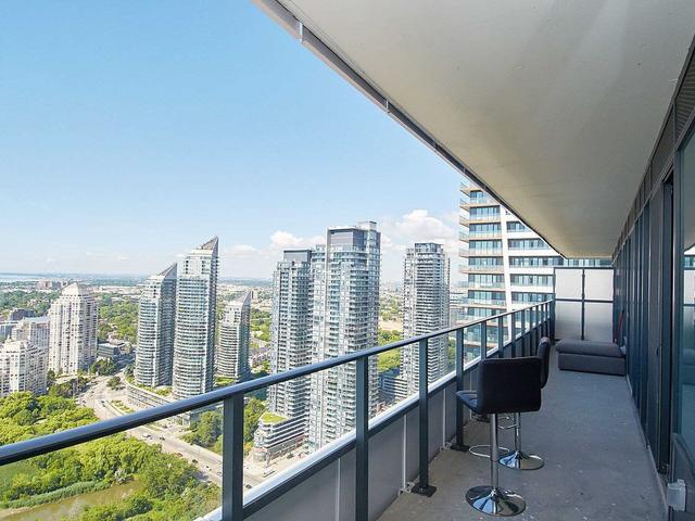 3610 - 20 Shore Breeze Dr, Condo with 2 bedrooms, 2 bathrooms and 1 parking in Toronto ON | Image 7