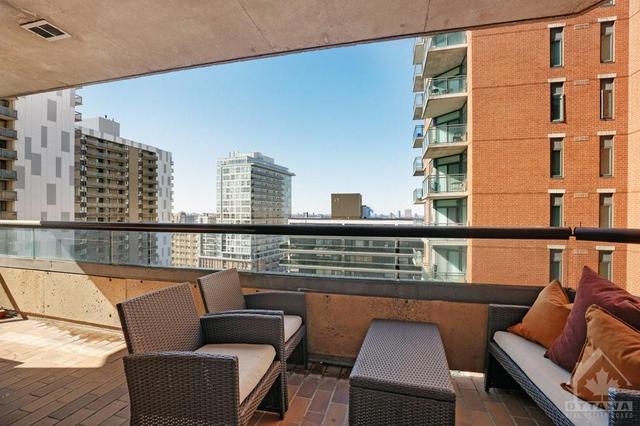 1406 - 556 Laurier Avenue W, Condo with 2 bedrooms, 2 bathrooms and 1 parking in Ottawa ON | Image 19