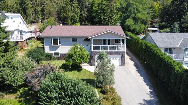 303 Nelson Avenue, House detached with 4 bedrooms, 4 bathrooms and null parking in Nakusp BC | Image 45