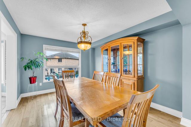 27 Linderwood Dr, House detached with 4 bedrooms, 4 bathrooms and 5 parking in Brampton ON | Image 36