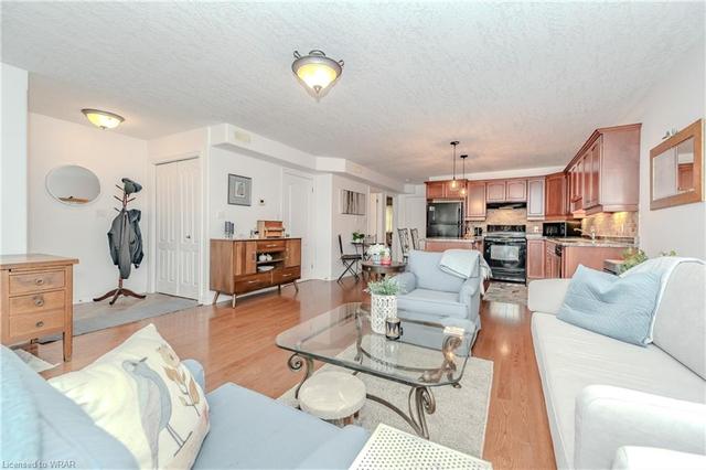 202 - 50 Whitlaw Way, House attached with 2 bedrooms, 1 bathrooms and 1 parking in Brant ON | Image 1
