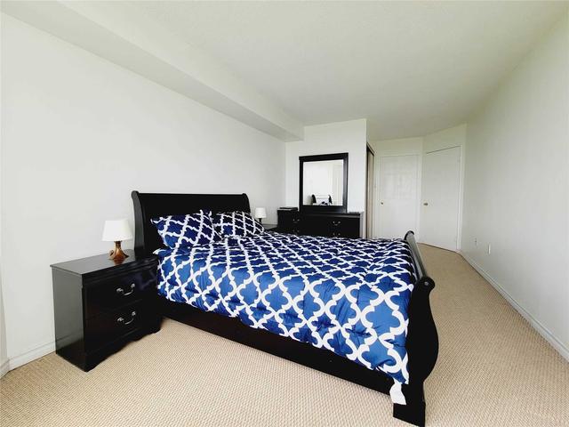 622 - 3 Greystone Walk Dr, Condo with 2 bedrooms, 2 bathrooms and 1 parking in Toronto ON | Image 2