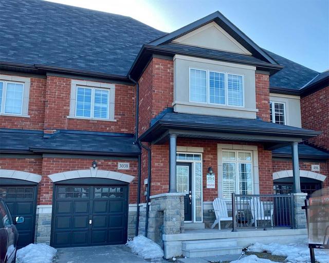 3038 Eighth Line, House attached with 4 bedrooms, 3 bathrooms and 2 parking in Oakville ON | Image 4