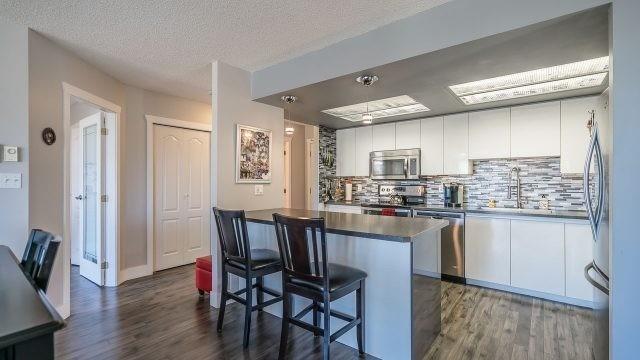 204 - 158 Promenade Dr, Condo with 3 bedrooms, 2 bathrooms and 2 parking in Nanaimo BC | Image 5