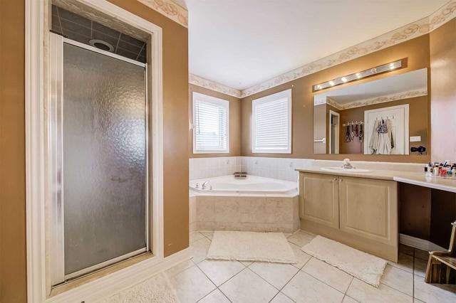 upper - 2542 Nichols Dr, House detached with 4 bedrooms, 3 bathrooms and 4 parking in Oakville ON | Image 21
