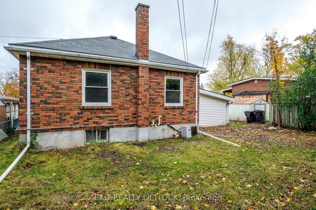 831 Barnardo Ave, House detached with 3 bedrooms, 1 bathrooms and 5 parking in Peterborough ON | Image 31