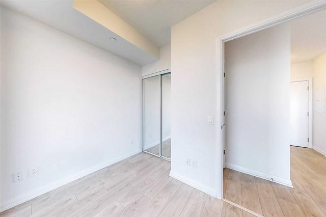 514 - 7895 Jane St, Condo with 2 bedrooms, 2 bathrooms and 1 parking in Vaughan ON | Image 6
