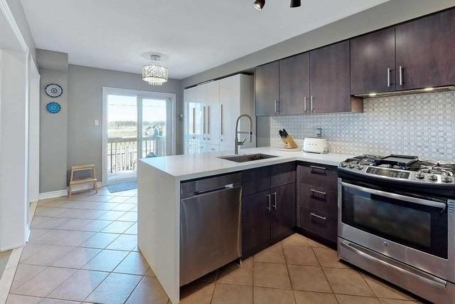 80 Beaverbrook Cres, House detached with 3 bedrooms, 3 bathrooms and 2 parking in Vaughan ON | Image 7