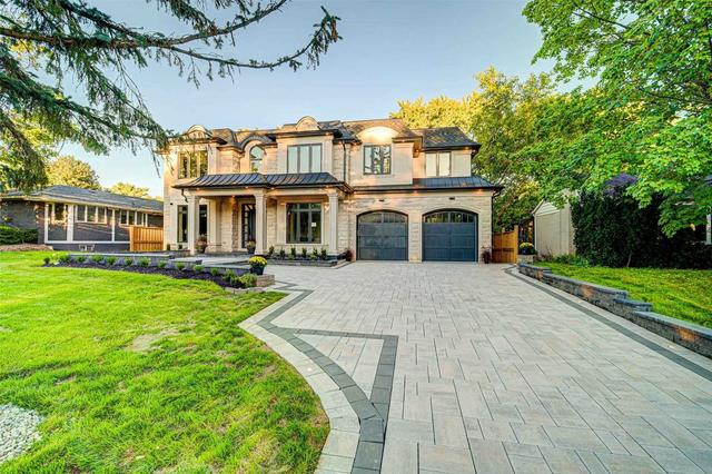 245 Savoy Cres, House detached with 5 bedrooms, 7 bathrooms and 7 parking in Oakville ON | Image 1
