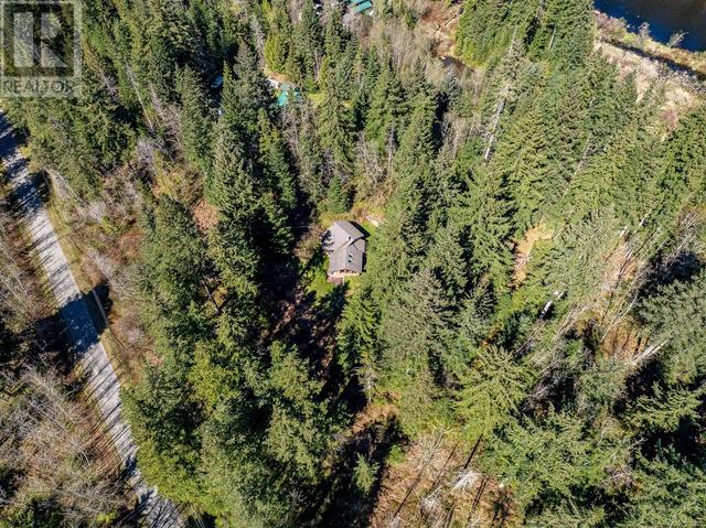 6912 Railway Ave, House detached with 2 bedrooms, 1 bathrooms and 6 parking in Comox Valley C (Puntledge   Black Creek) BC | Image 47