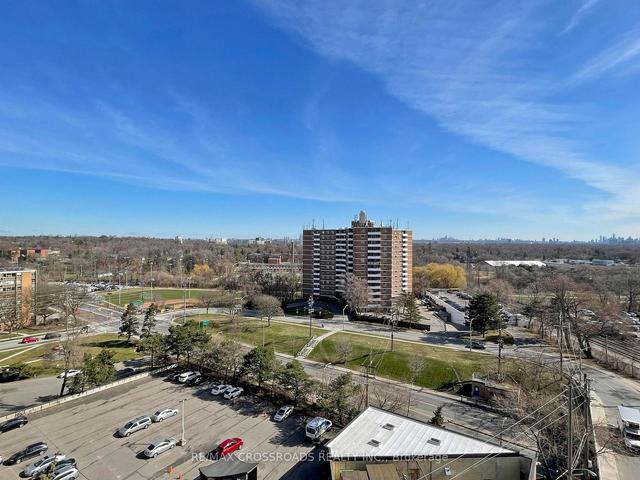1035 - 5 Mabelle Ave, Condo with 2 bedrooms, 2 bathrooms and 1 parking in Toronto ON | Image 20