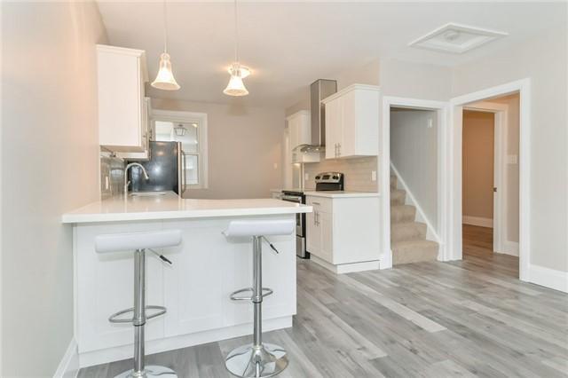27 Verney St, House detached with 2 bedrooms, 1 bathrooms and 5 parking in Guelph ON | Image 6