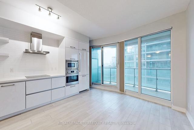 905 - 2221 Yonge St, Condo with 1 bedrooms, 1 bathrooms and 0 parking in Toronto ON | Image 37
