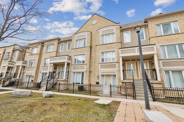 146 - 60 Fairwood Circ, Townhouse with 1 bedrooms, 1 bathrooms and 1 parking in Brampton ON | Image 1