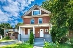81 Park Rd S, House detached with 5 bedrooms, 2 bathrooms and 10 parking in Oshawa ON | Image 1
